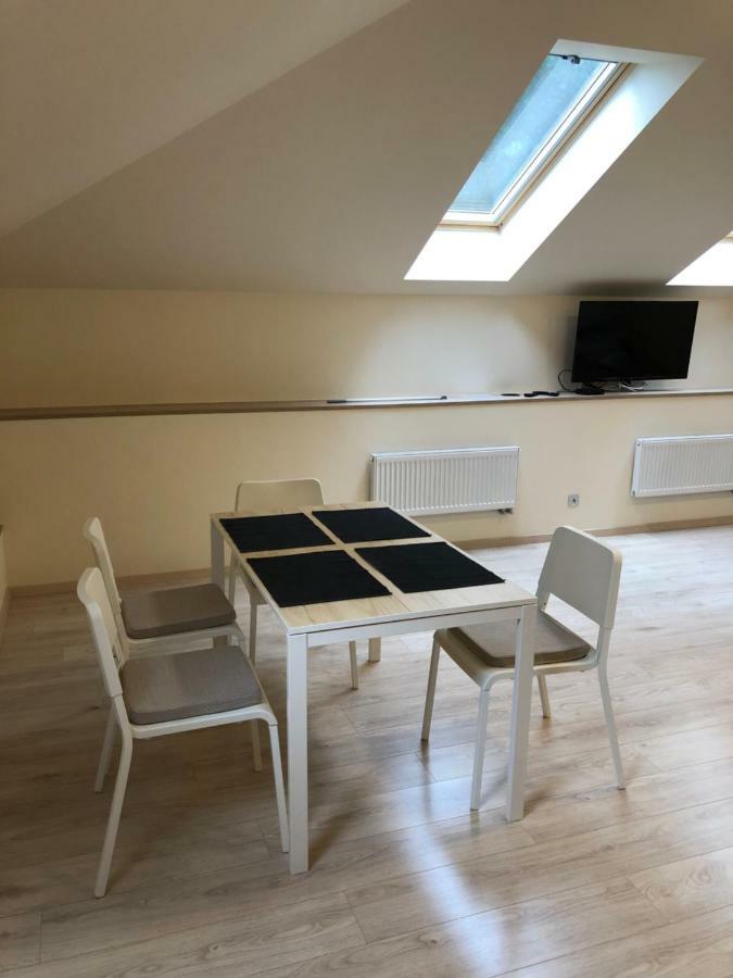 Laura Apartment Vilnius Luaran gambar